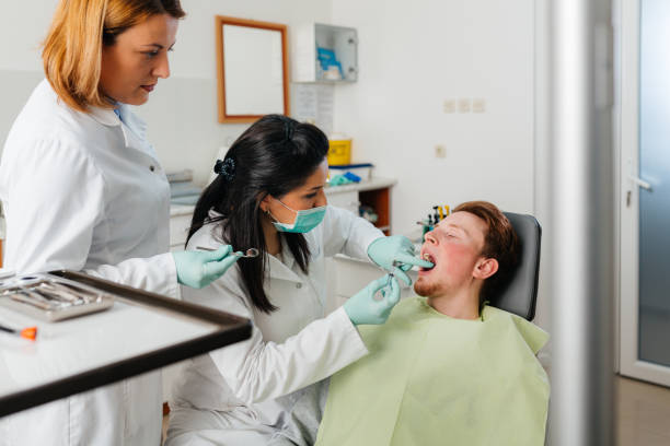 Best Emergency Dental Care for Broken or Chipped Teeth in Kemp Mill, MD